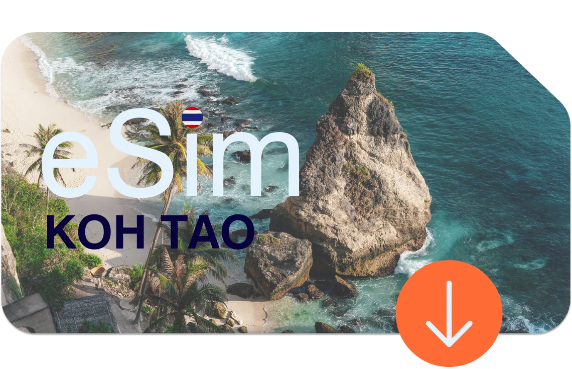 Luftaufnahme von Koh Tao mit Felsen am Strand und klarem Wasser – mit eSIM Thailand entspannt online ohne SIM-Kartenwechsel.